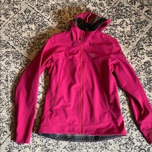 Arc’teryx Gamma LT Soft Shell Jacket